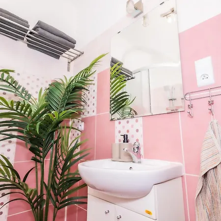 Silent Luxury, דירה *